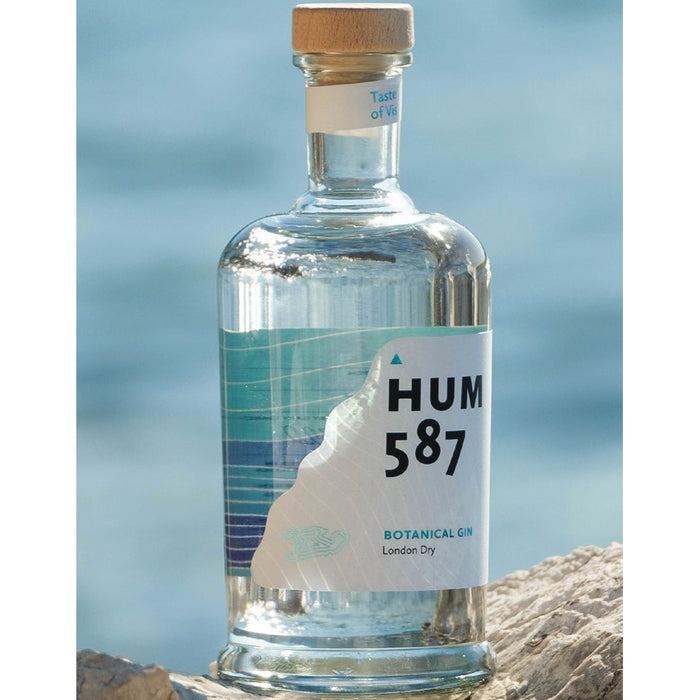 Botanical Gin 0,7L - HUM 587